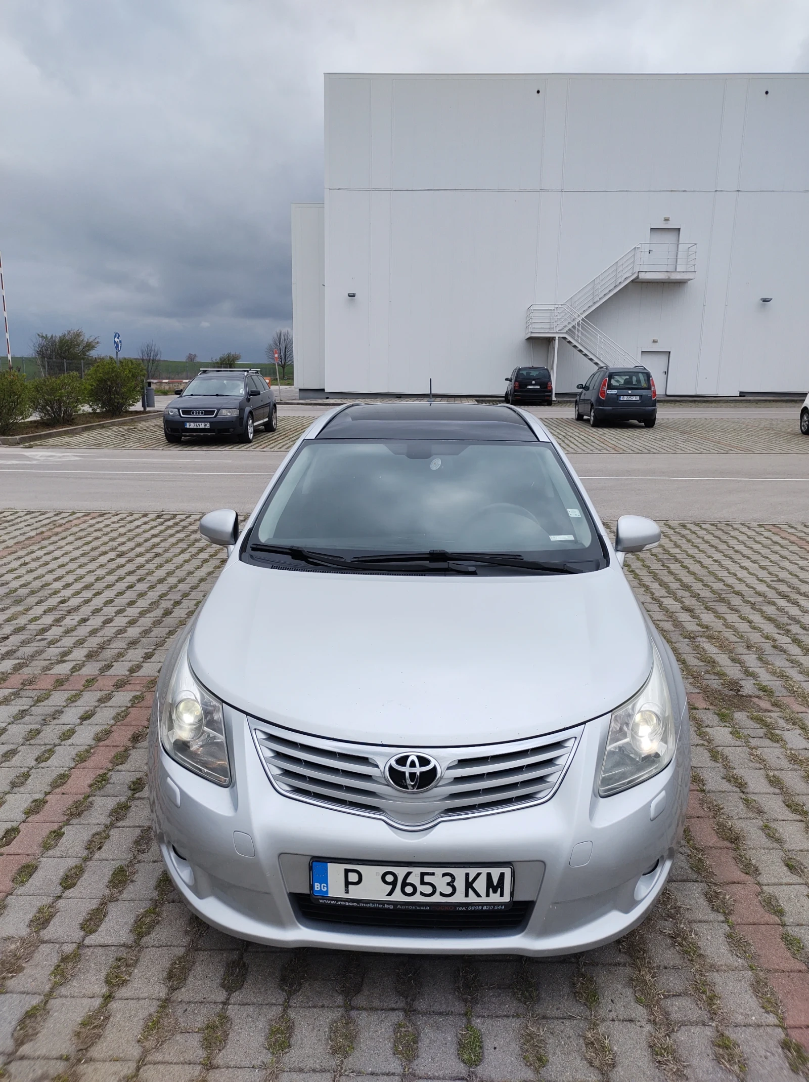 Toyota Avensis  - изображение 2