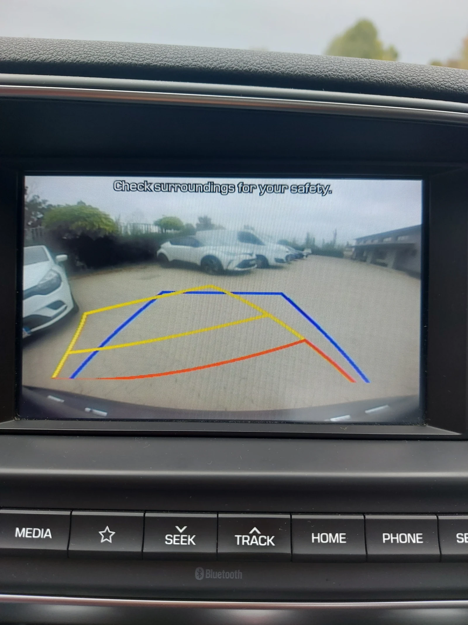 Hyundai Elantra | Mobile.bg   14