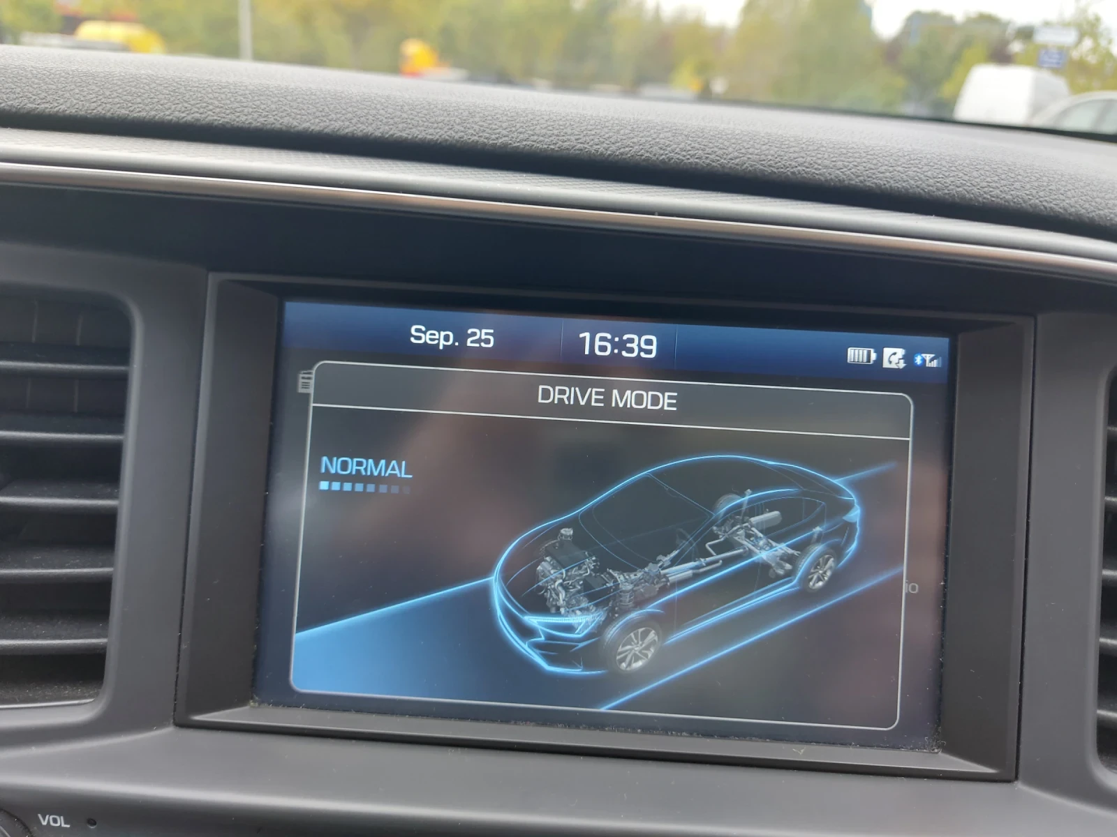 Hyundai Elantra | Mobile.bg   12