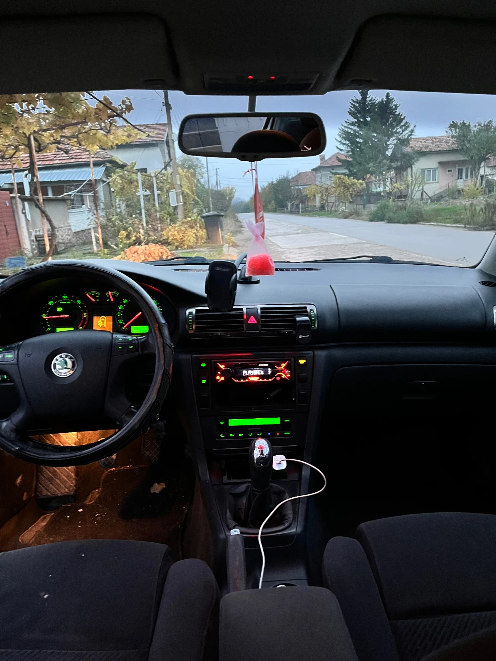 Skoda Superb | Mobile.bg   12