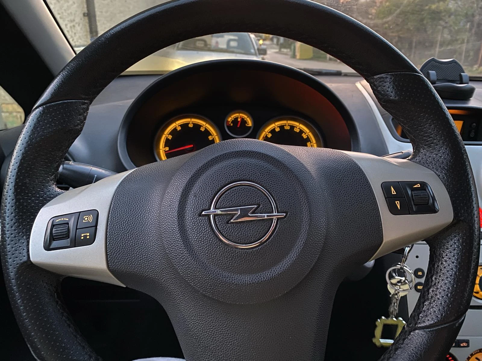 Opel Corsa D - изображение 7