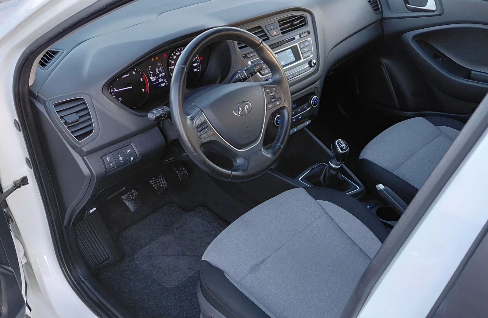 Hyundai I20 1.1D, euro 6, Germany  | Mobile.bg � ����������� 9