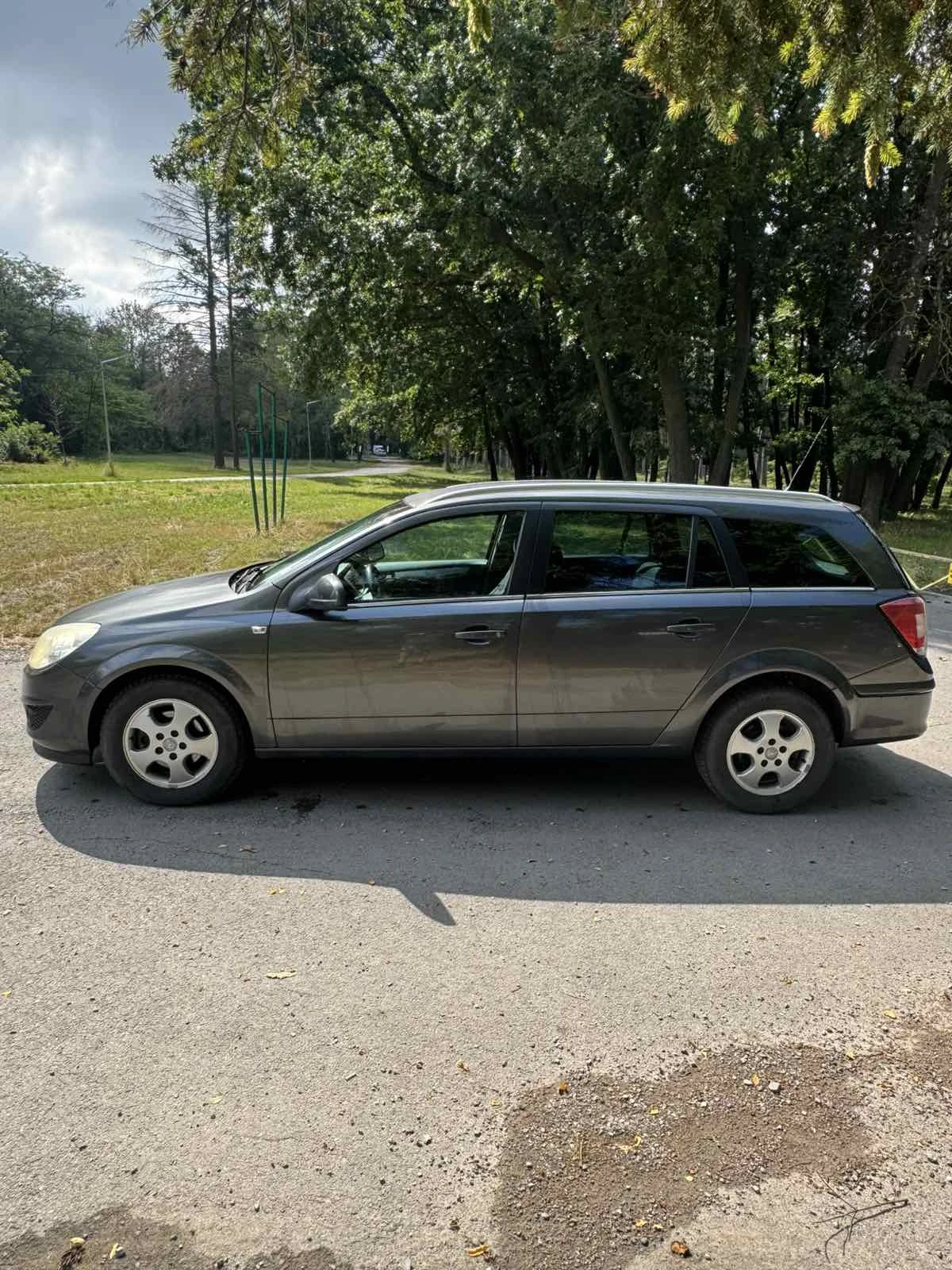 Opel Astra 1.7 CDTI, снимка 2 - Автомобили и джипове - 55508626