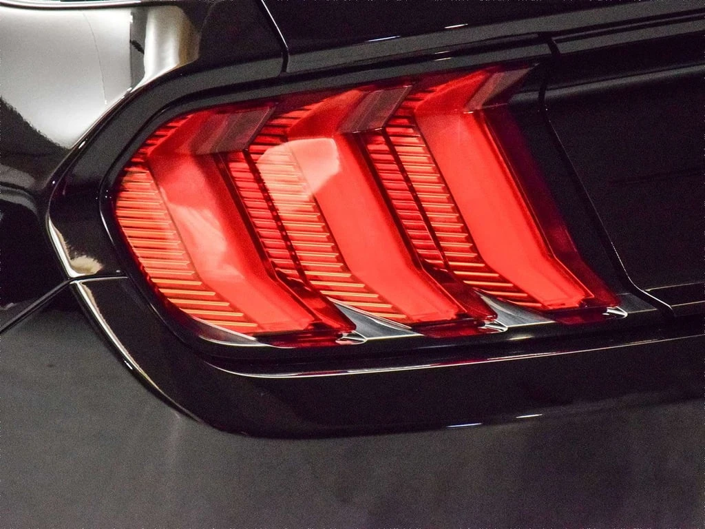 Ford Mustang * GT Coupe * CARFAX * ���� �� �� | Mobile.bg � ����������� 10