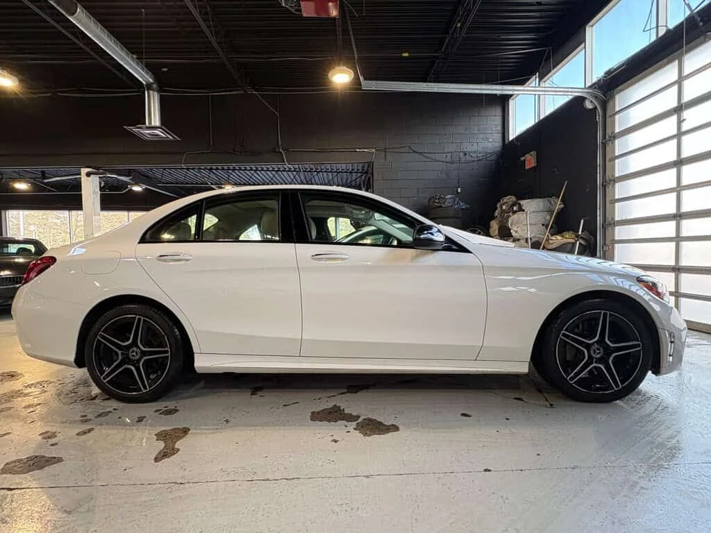 Mercedes-Benz C 300 * CARFAX * ЦЕНА ДО БГ - изображение 7