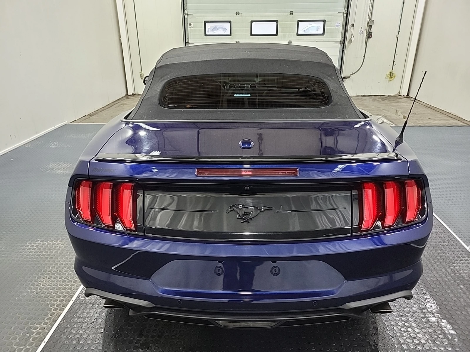 Ford Mustang EcoBoost Premium, снимка 5 - Автомобили и джипове - 53761093