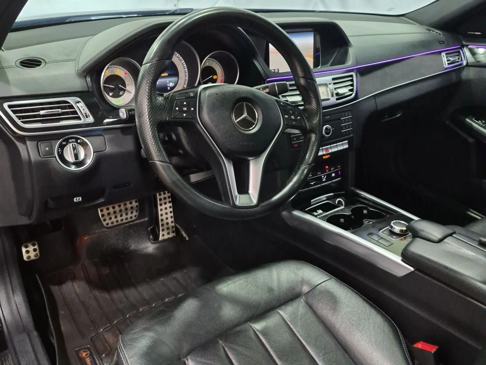 Mercedes-Benz E 400  С РЕГИСТРАЦИЯ & АВТО КРЕДИТ , снимка 10 - Автомобили и джипове - 53951598