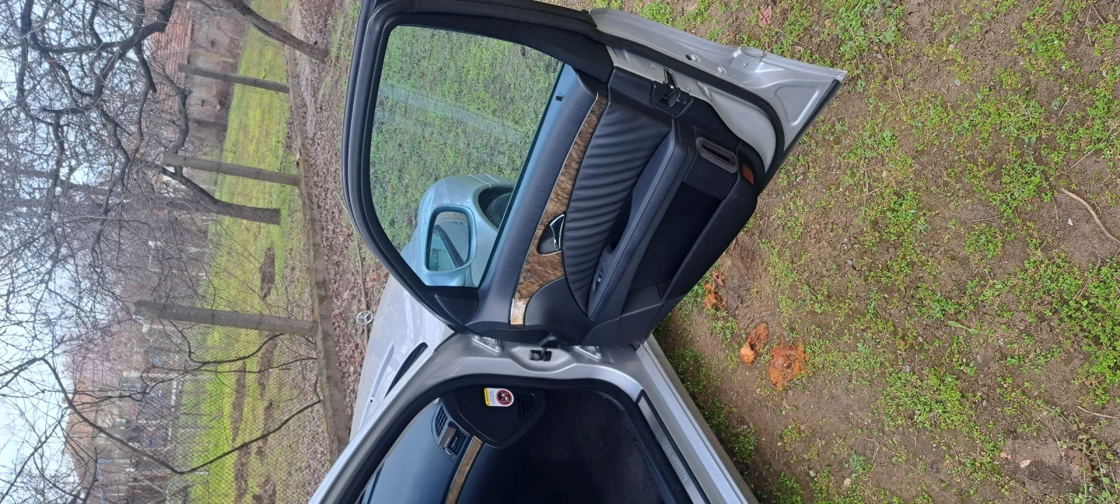 Mercedes-Benz E 500, снимка 3 - Автомобили и джипове - 54035073