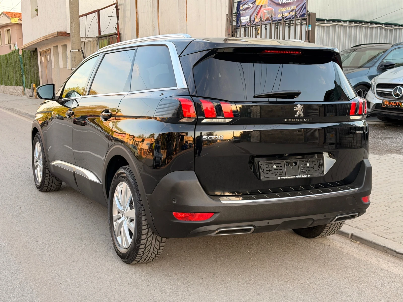 Peugeot 5008 GT Line- Нов внос-Швейцария-6+ 1, снимка 5 - Автомобили и джипове - 54417553