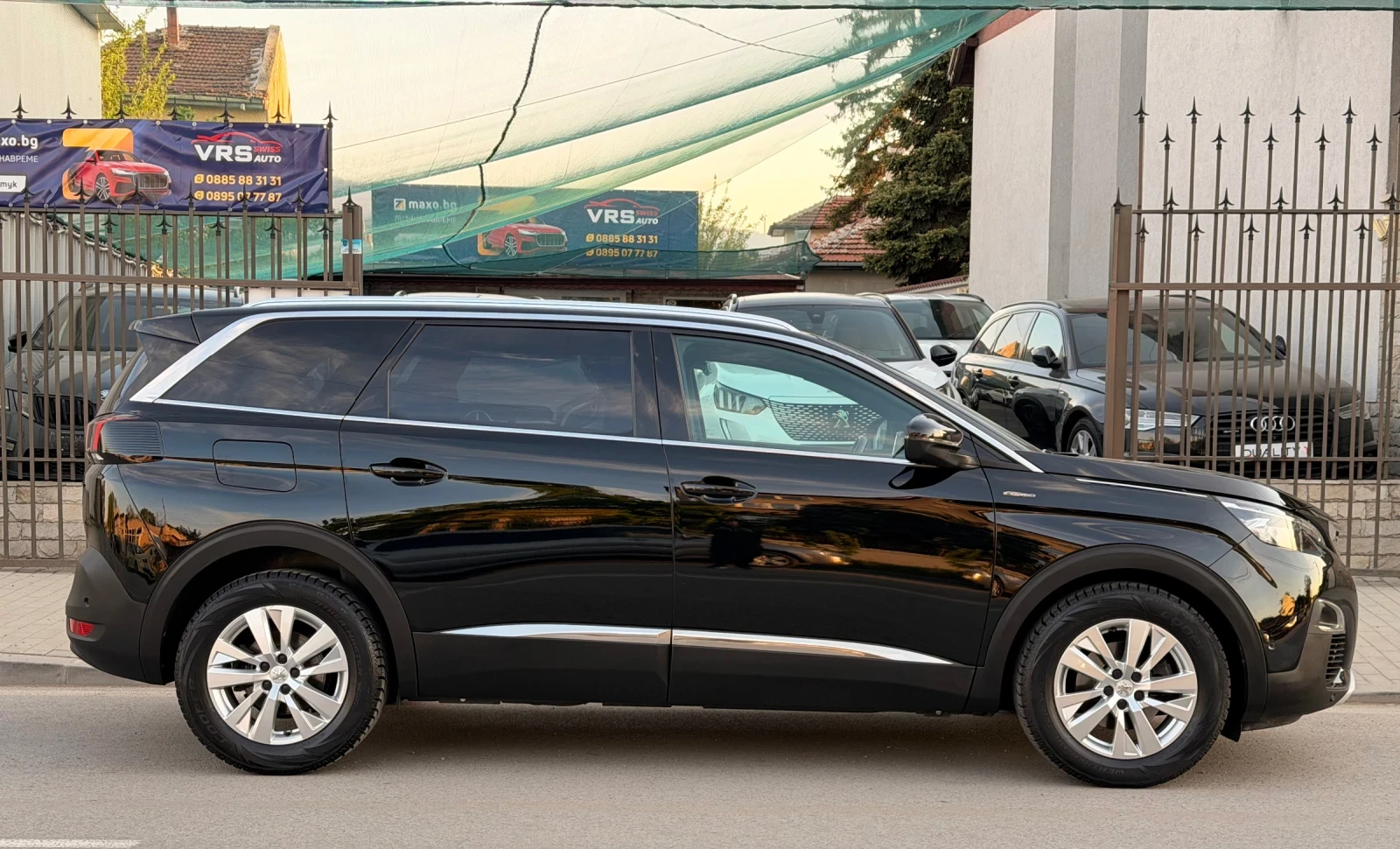 Peugeot 5008 GT Line- Нов внос-Швейцария-6+ 1, снимка 3 - Автомобили и джипове - 54417553