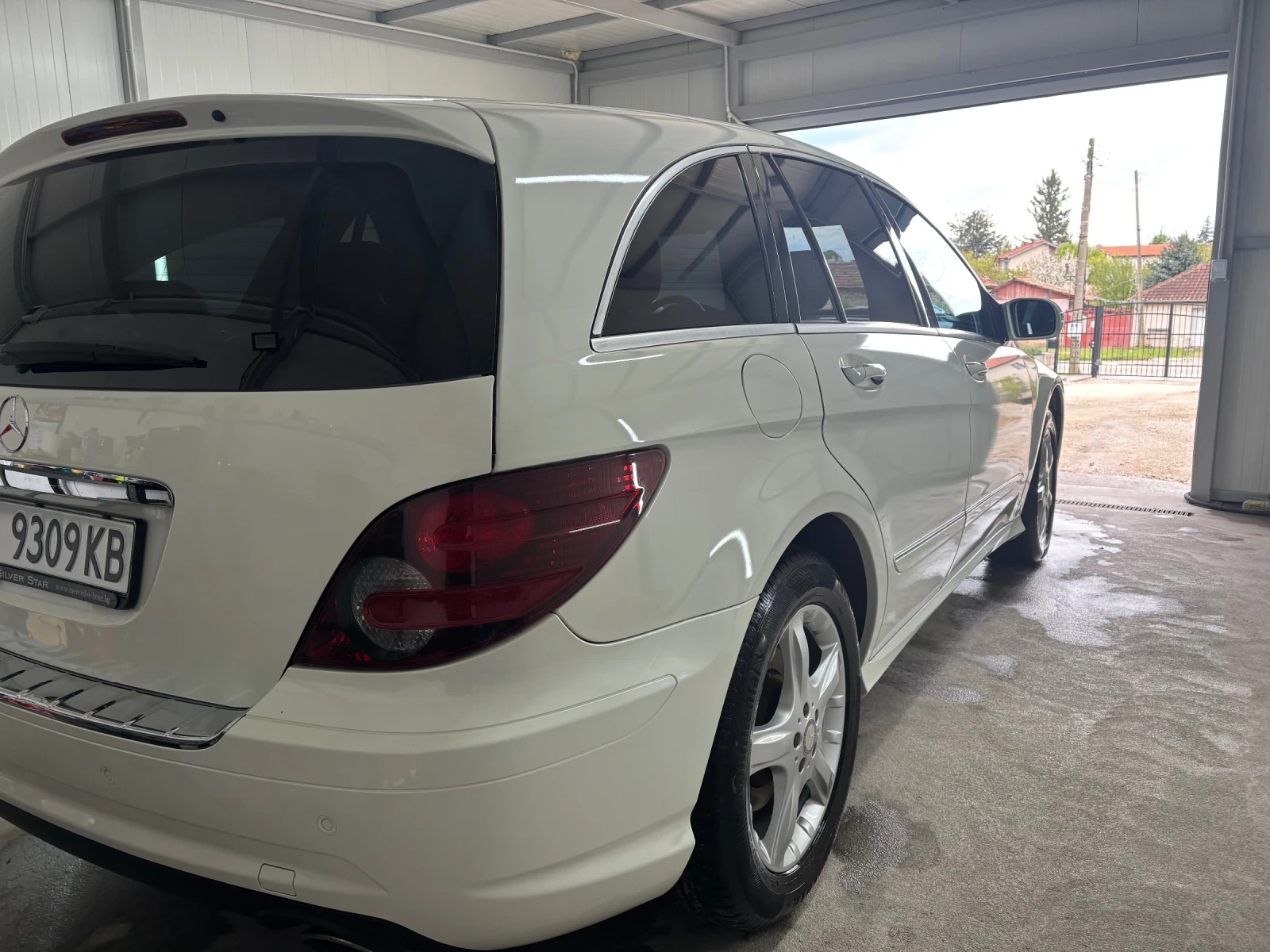 Mercedes-Benz R 350, снимка 5 - Автомобили и джипове - 54749944