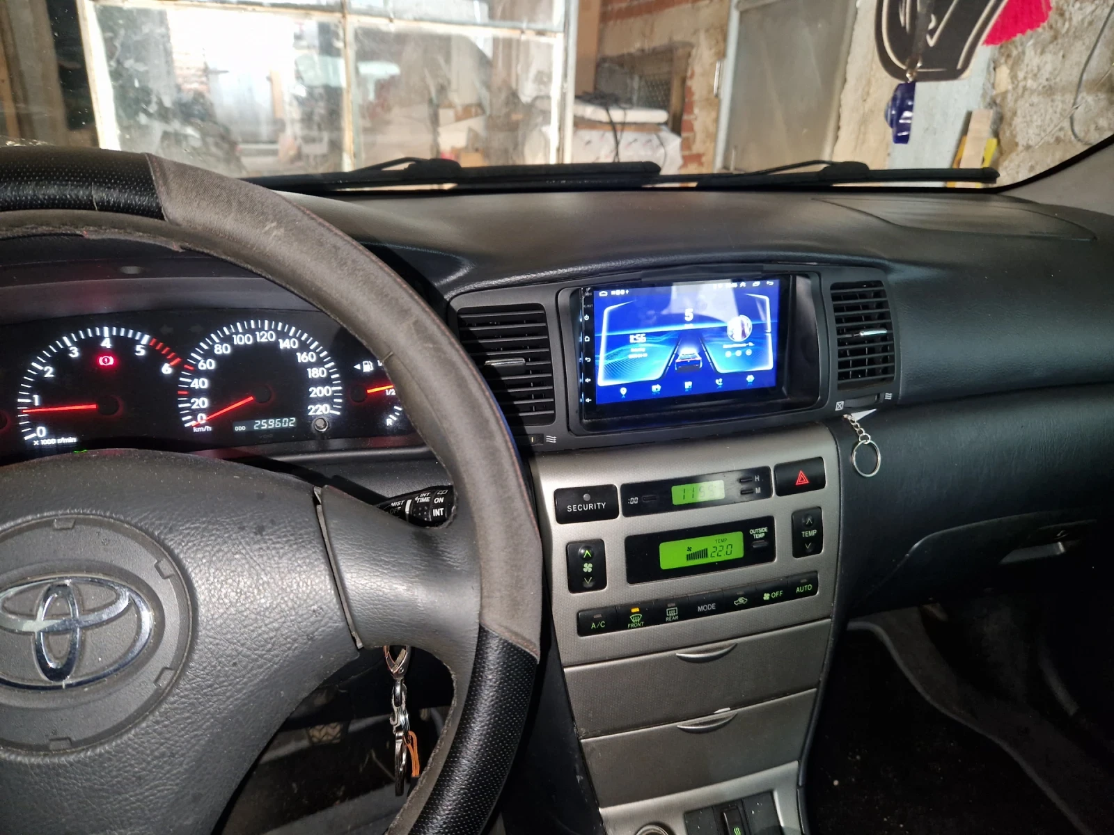 Toyota Corolla, снимка 6 - Автомобили и джипове - 54932163