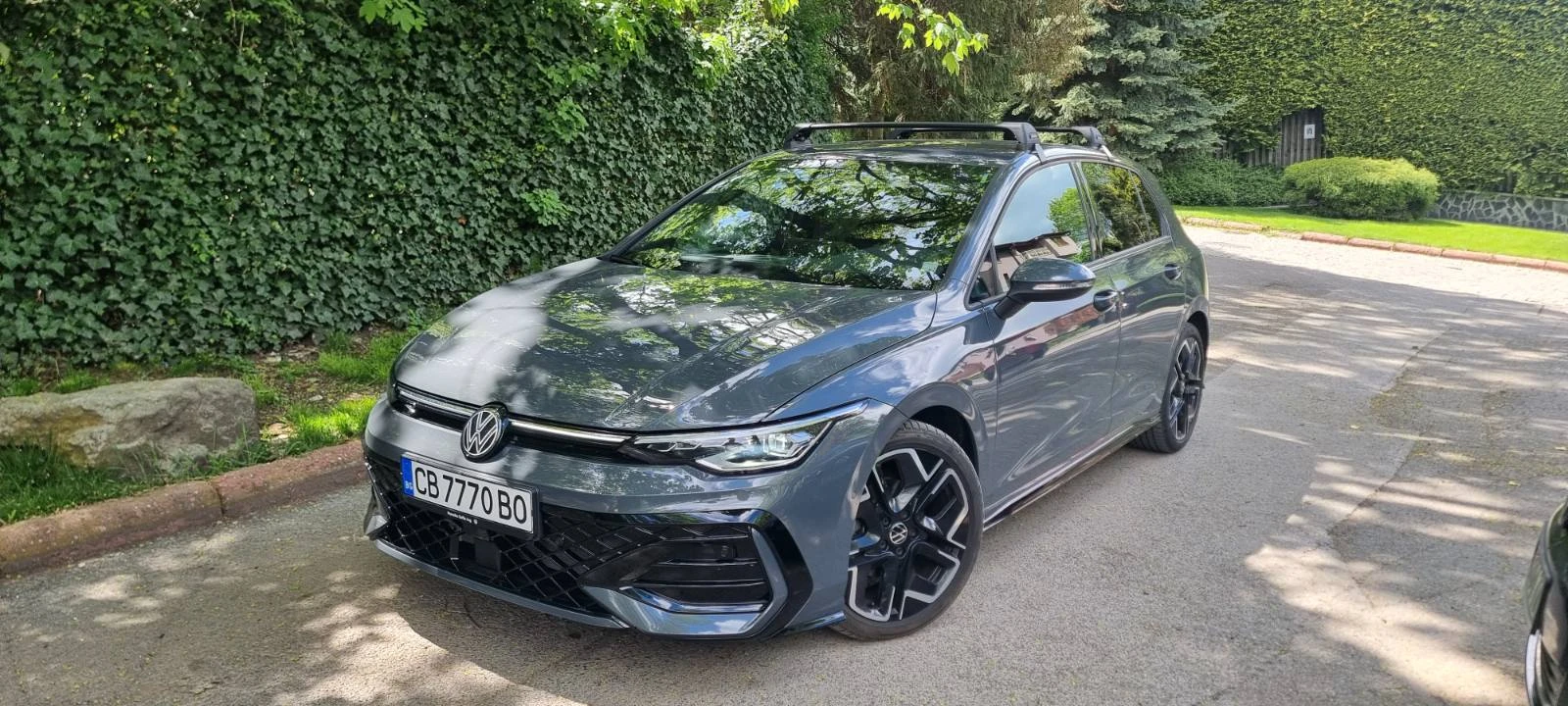 VW Golf R - Line Plus  DSG