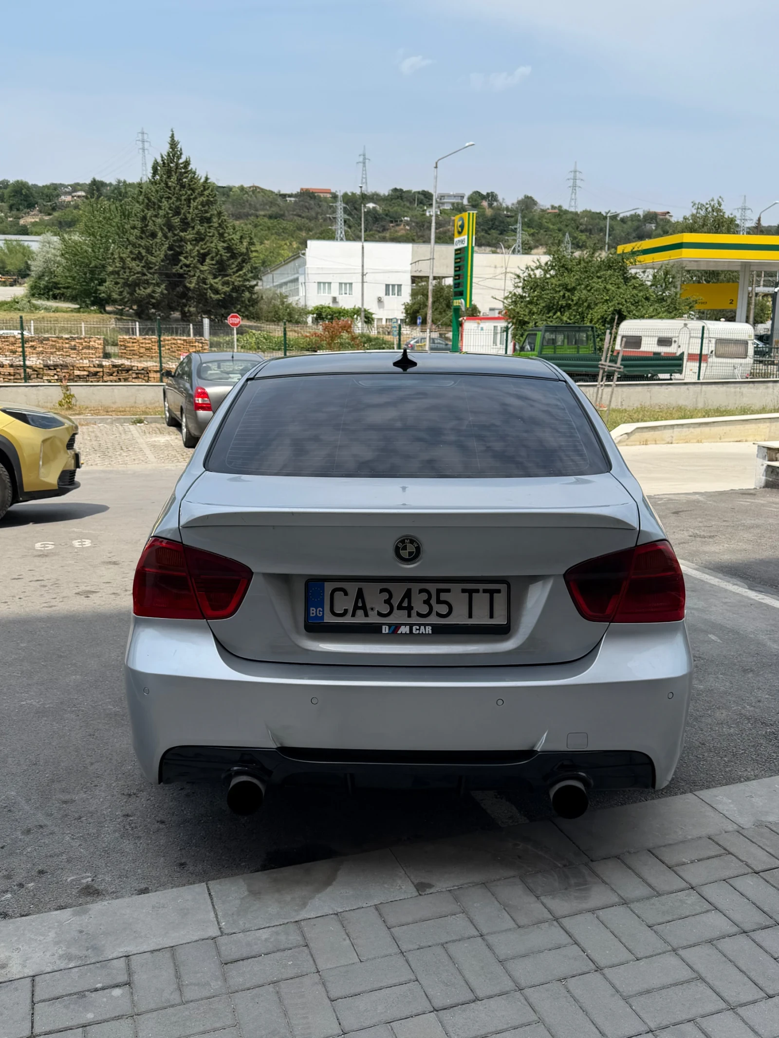 BMW 320 320d, снимка 6 - Автомобили и джипове - 55139033
