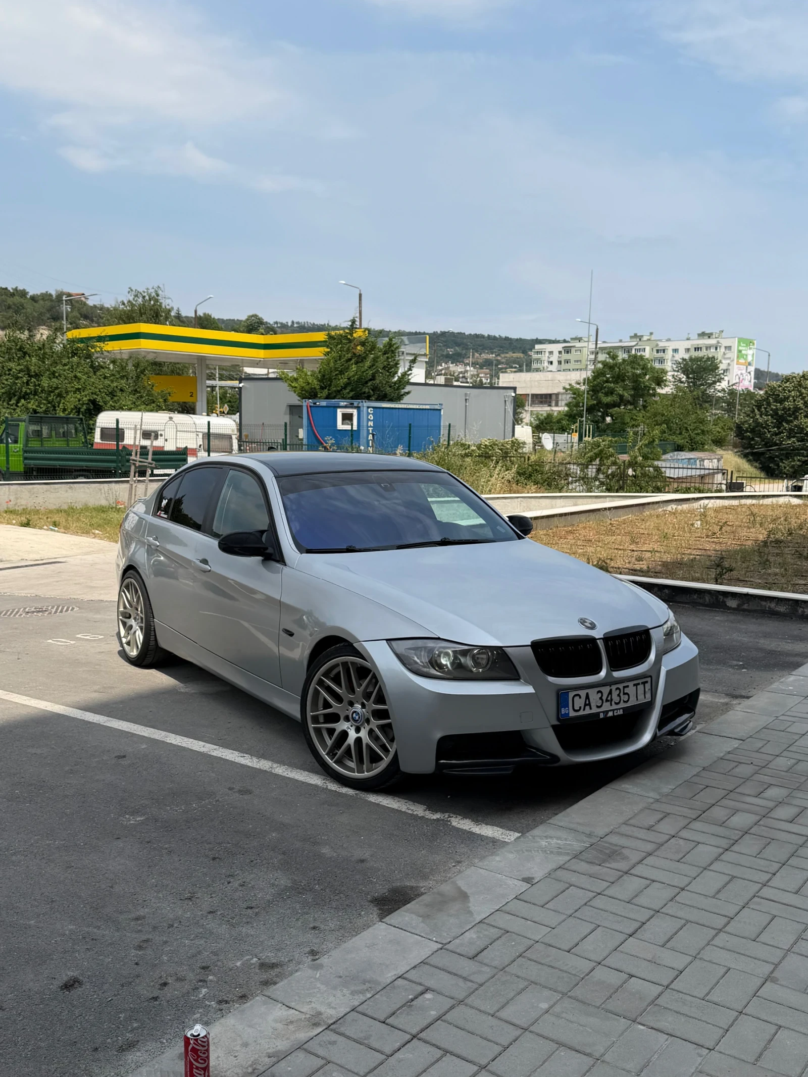 BMW 320 320d, снимка 12 - Автомобили и джипове - 55139033