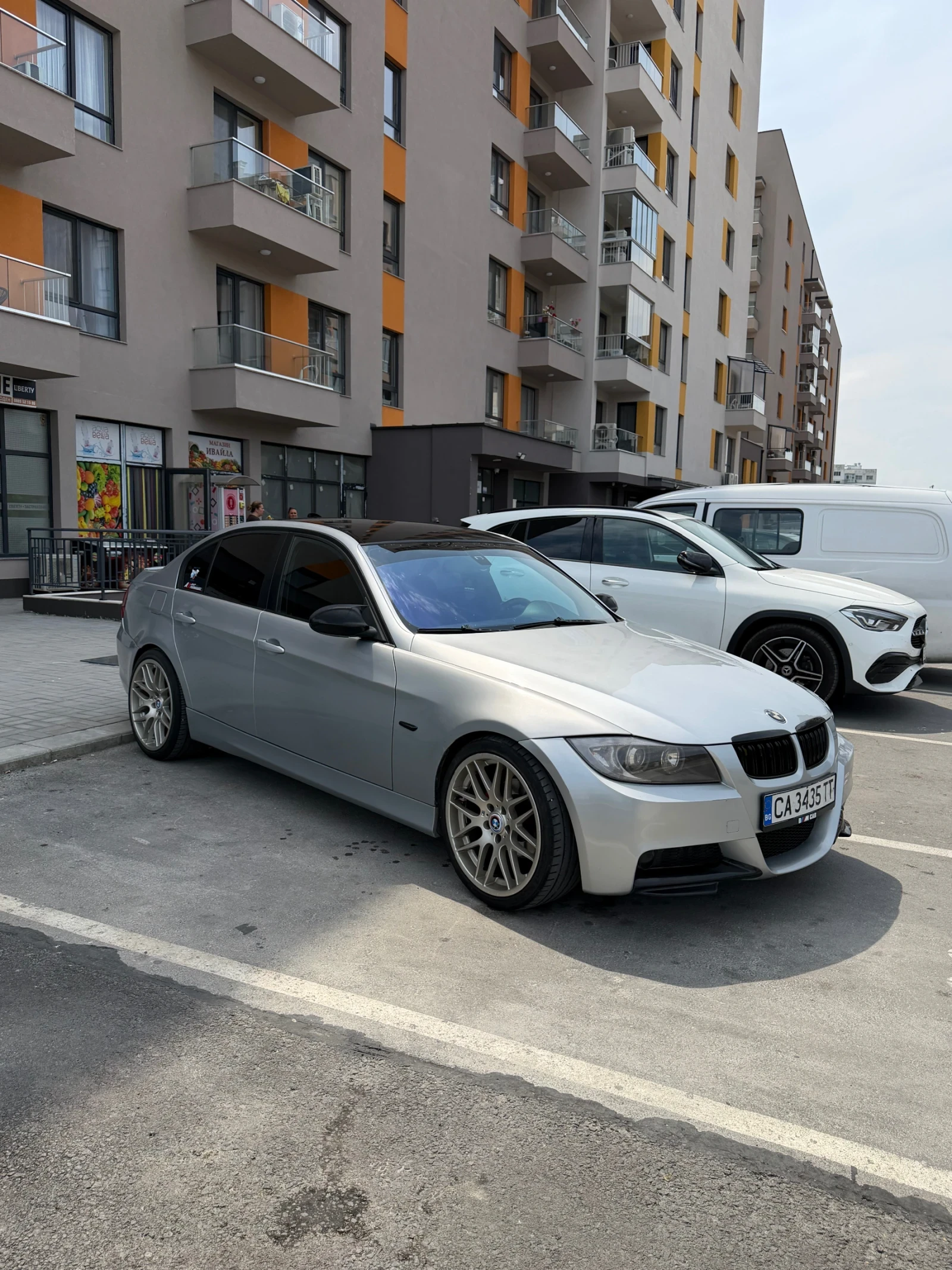 BMW 320 320d, снимка 3 - Автомобили и джипове - 55139033