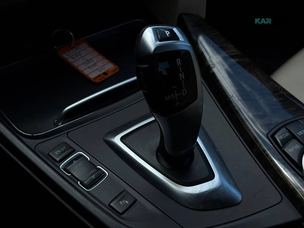 BMW 328 xDrive* AвтоКредит* (ЦЕНА ДО БГ), снимка 14 - Автомобили и джипове - 55304379