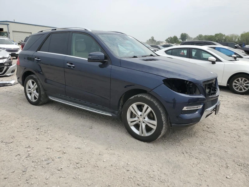 Mercedes-Benz ML 350 4MATIC, снимка 4 - Автомобили и джипове - 47591455