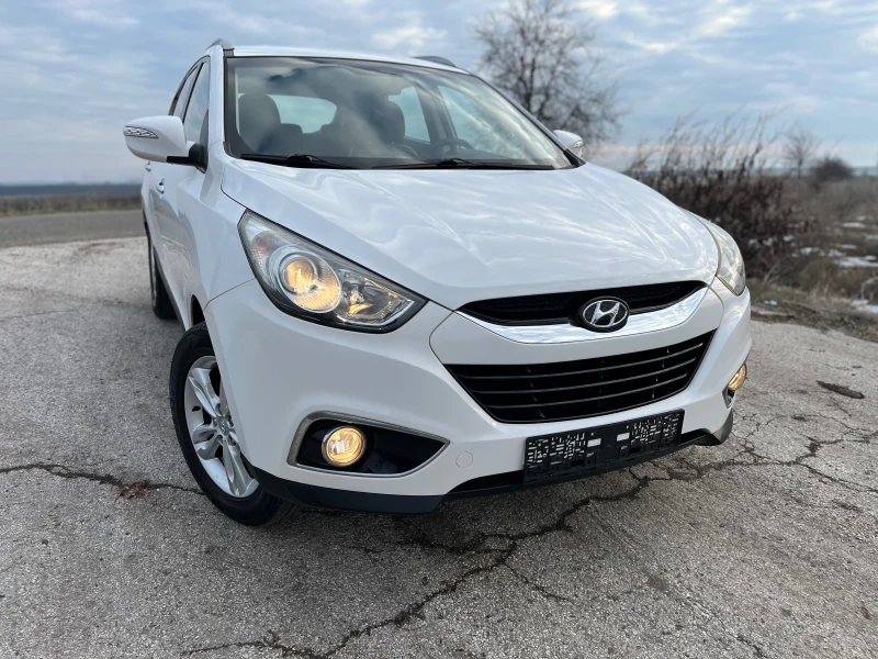 Hyundai IX35 1.6I 99000km КАТО НОВ, снимка 1 - Автомобили и джипове - 48789208