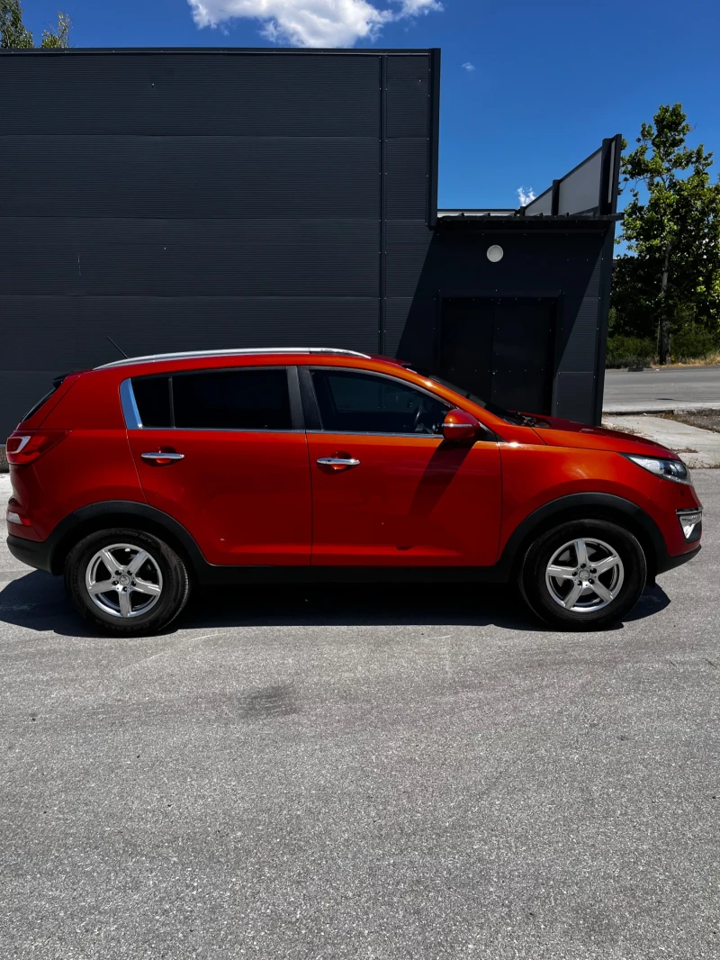 Kia Sportage 1.7 crdi, снимка 5 - Автомобили и джипове - 51005529