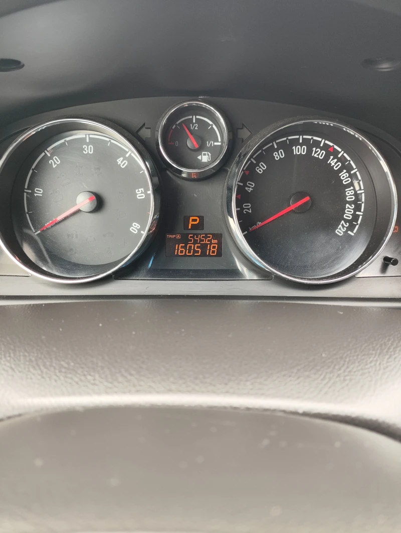 Opel Antara, снимка 11 - Автомобили и джипове - 52504860