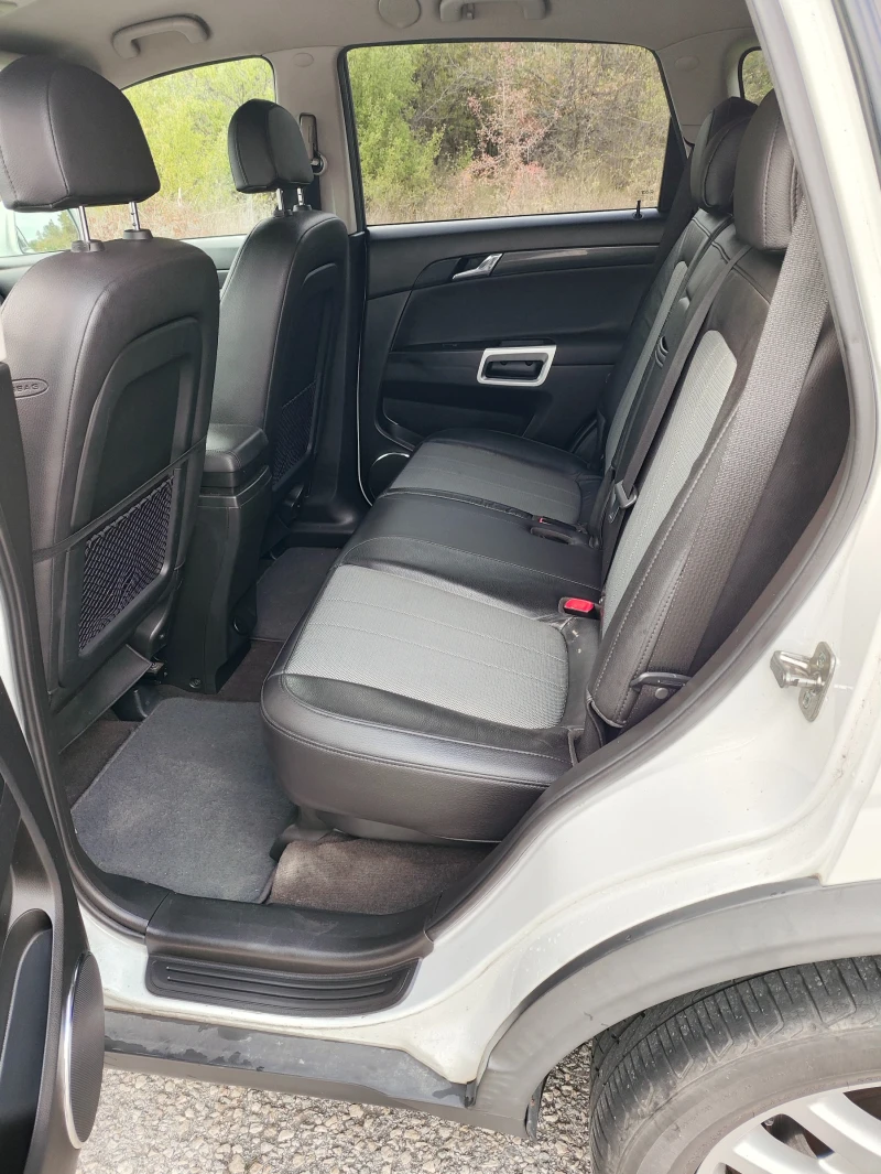 Opel Antara, снимка 6 - Автомобили и джипове - 52504860