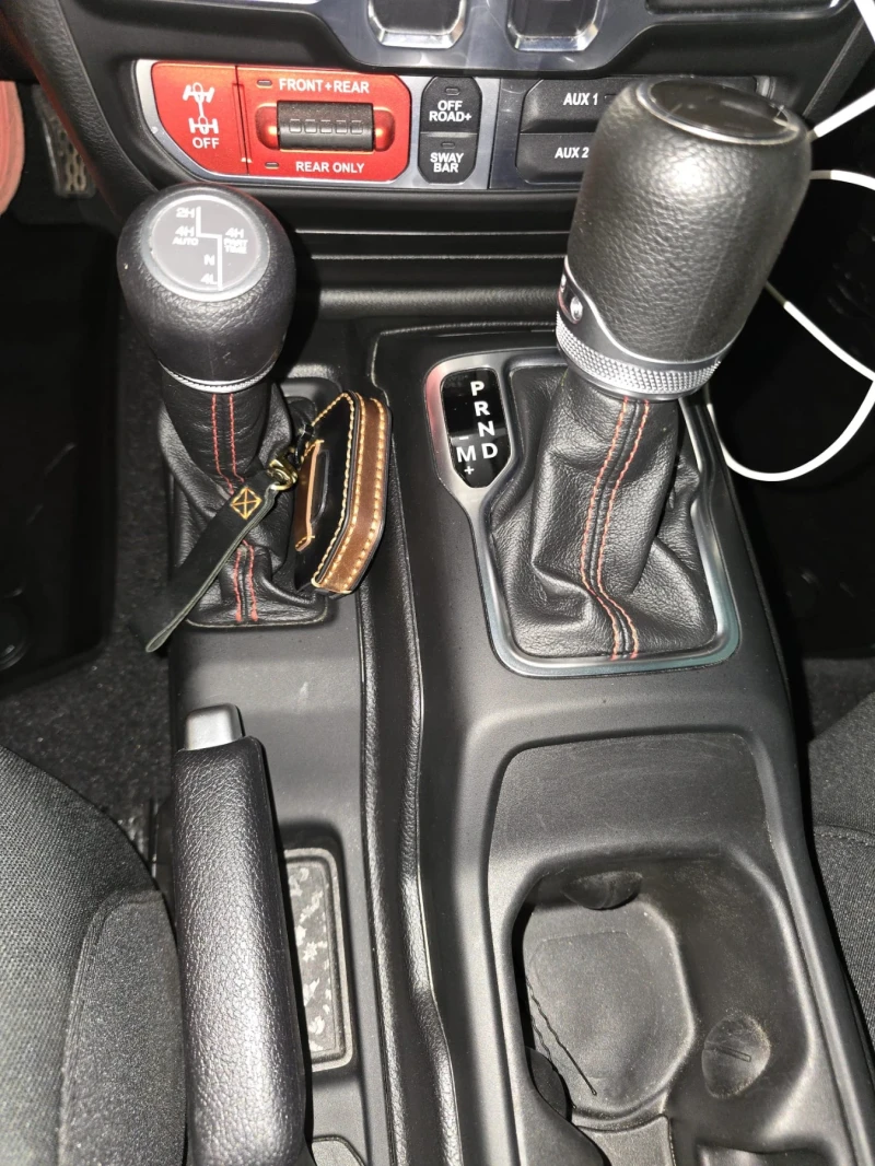 Jeep Wrangler Rubicon, снимка 14 - Автомобили и джипове - 52153568