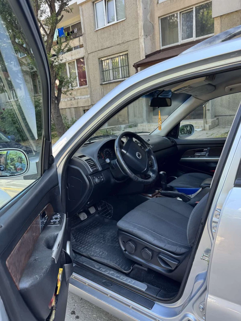 SsangYong Rexton, снимка 4 - Автомобили и джипове - 52430267