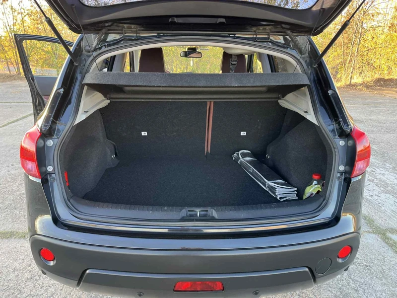 Nissan Qashqai, снимка 10 - Автомобили и джипове - 52553314