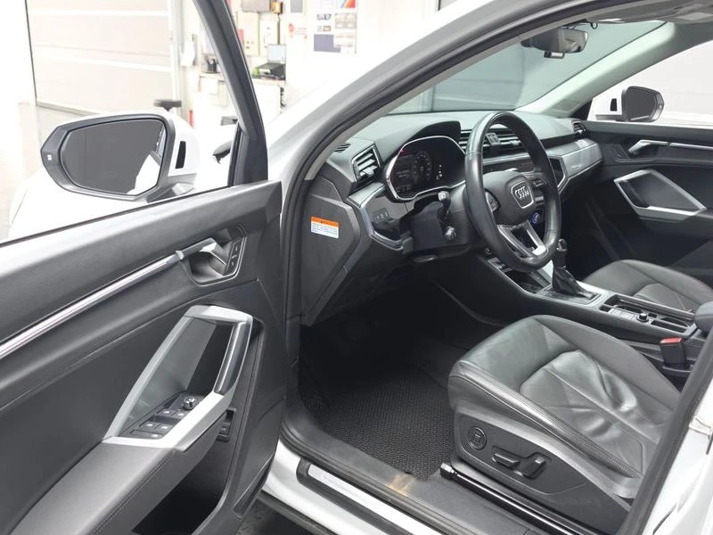 Audi Q3 2.0 DTS Automatic, снимка 10 - Автомобили и джипове - 55876064