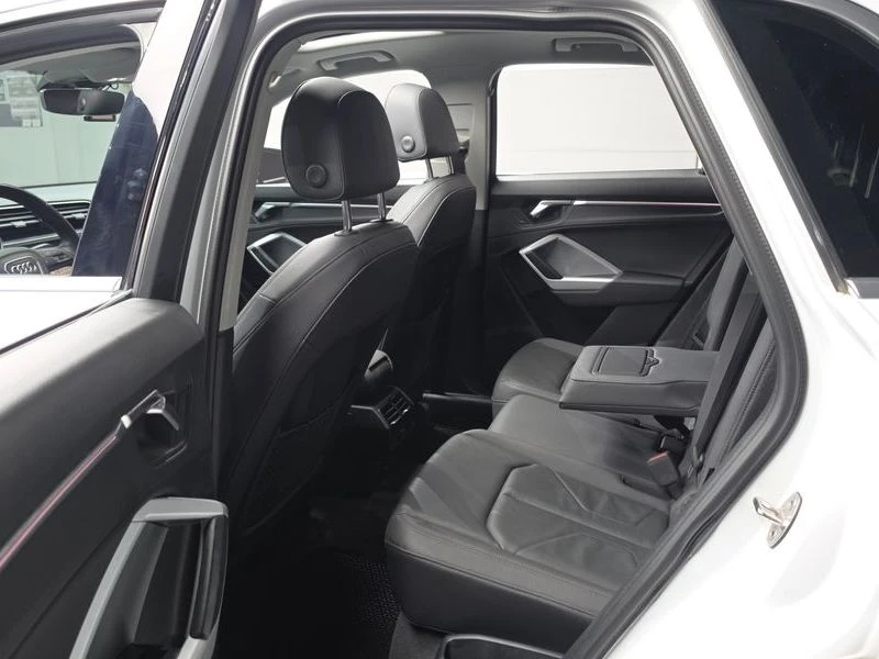 Audi Q3 2.0 DTS Automatic, снимка 11 - Автомобили и джипове - 55876064