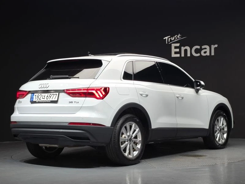 Audi Q3 2.0 DTS Automatic, снимка 2 - Автомобили и джипове - 55876064