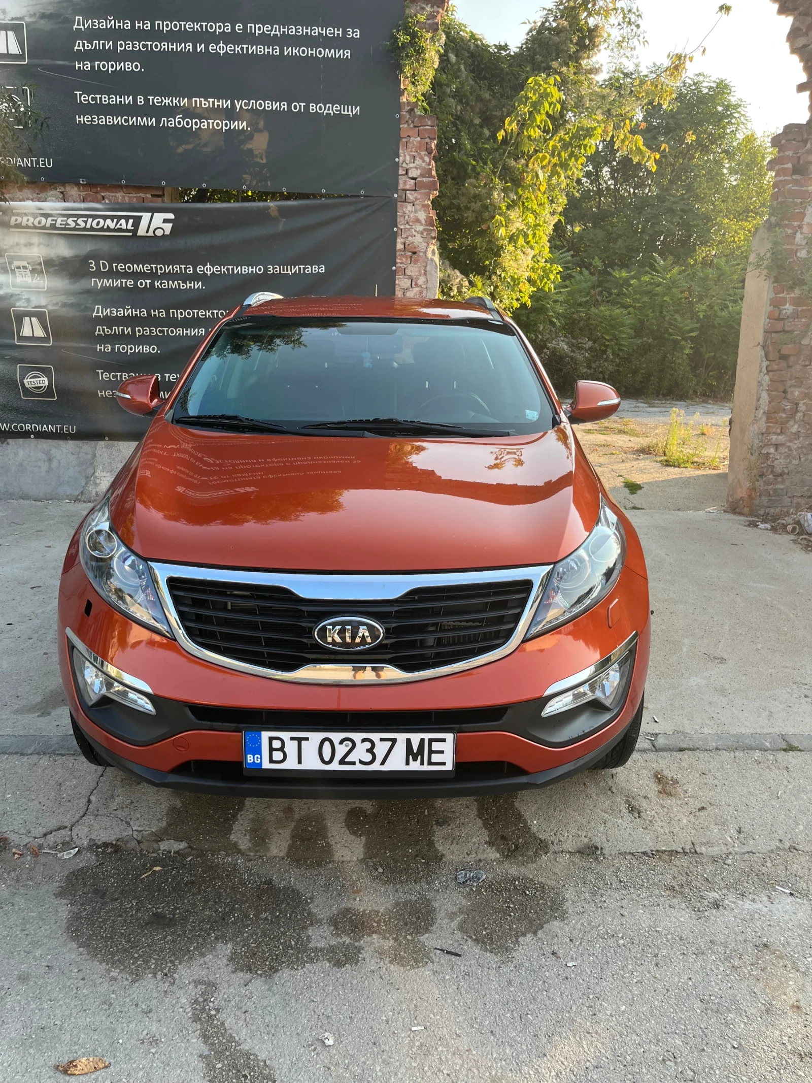 Kia Sportage 1.7 crdi, снимка 14 - Автомобили и джипове - 56057435