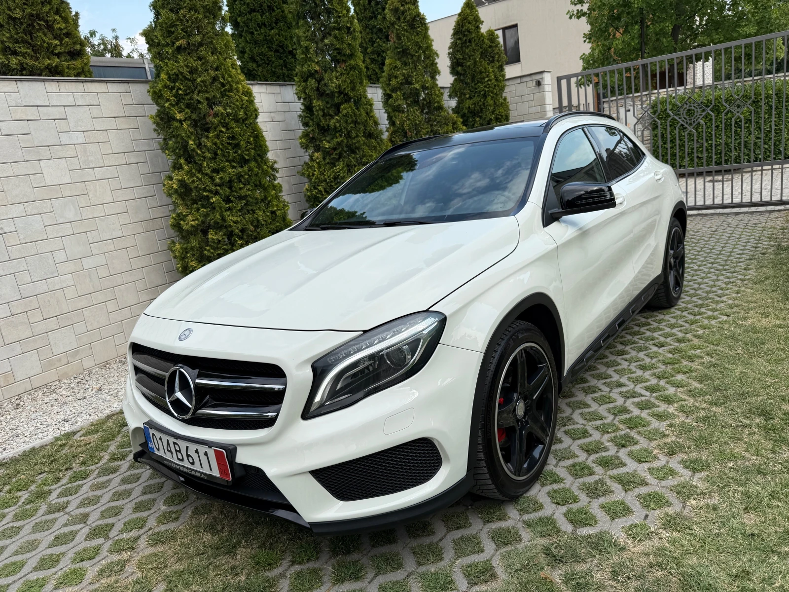 Mercedes-Benz GLA 250 4 MATIC* AMG* PANORAMA | Mobile.bg   1