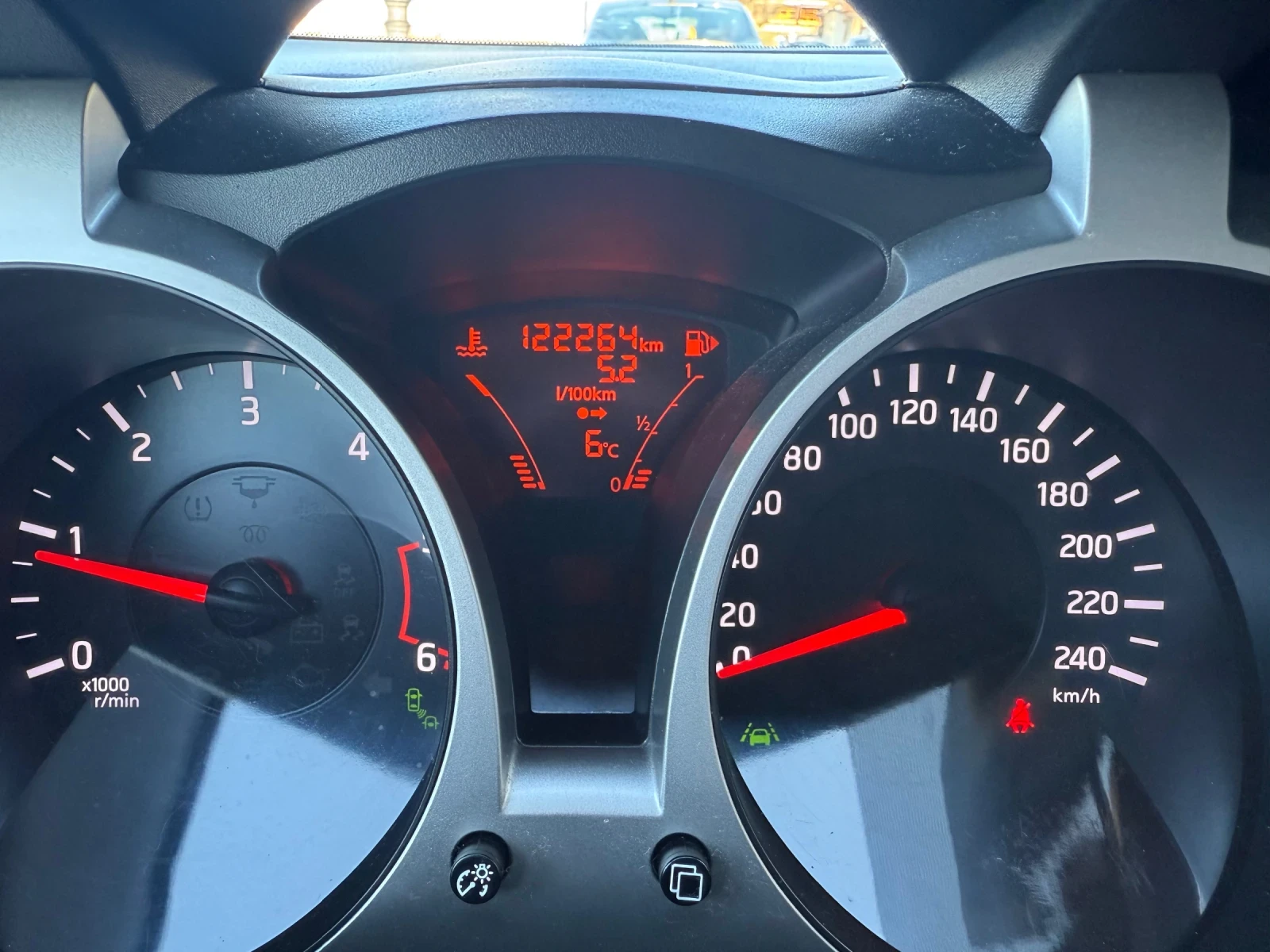 Nissan Juke 1.5 dci, TEKNA, внесен от Германия на ход - изображение 5