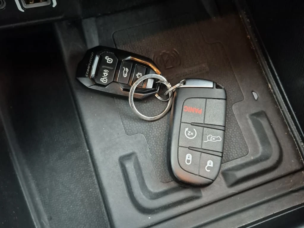 Dodge Durango * R/T * CARFAX * ���� �� �� | Mobile.bg � ����������� 12