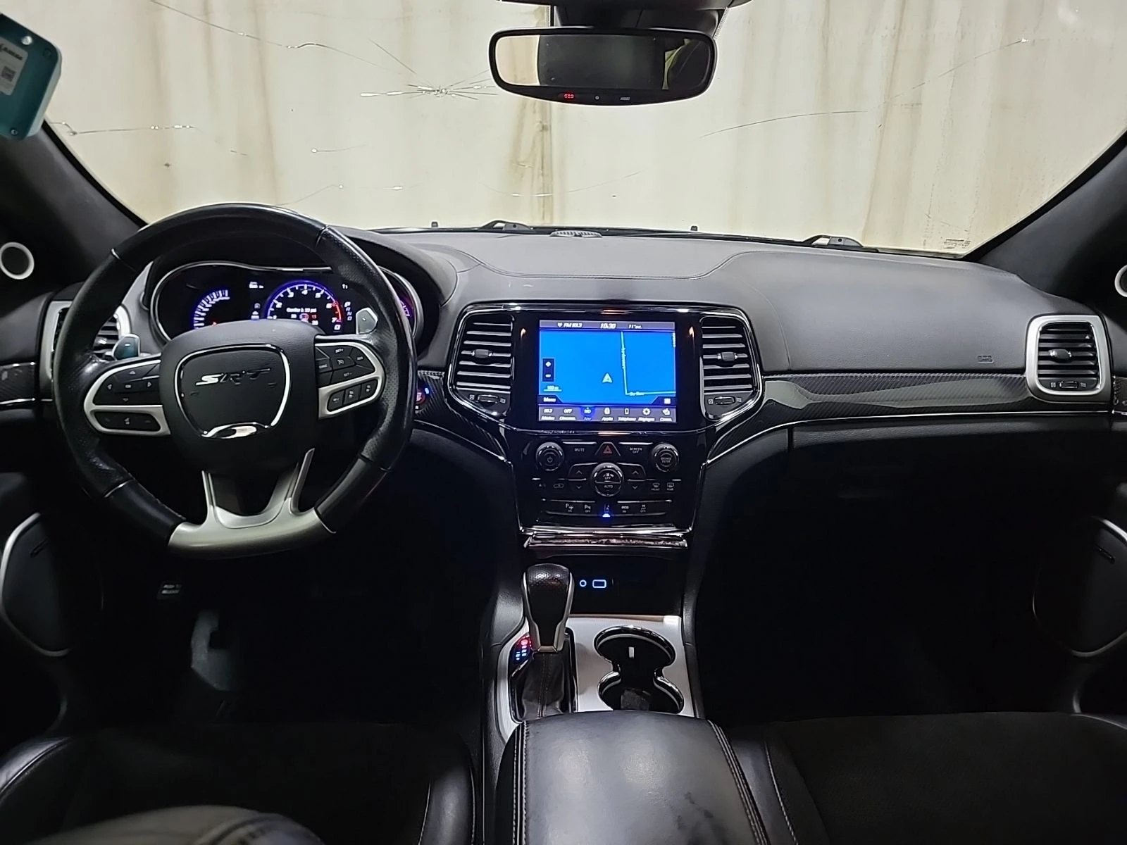 Jeep Grand cherokee SRT С РЕГИСТРАЦИЯ & АВТО КРЕДИТ - изображение 9