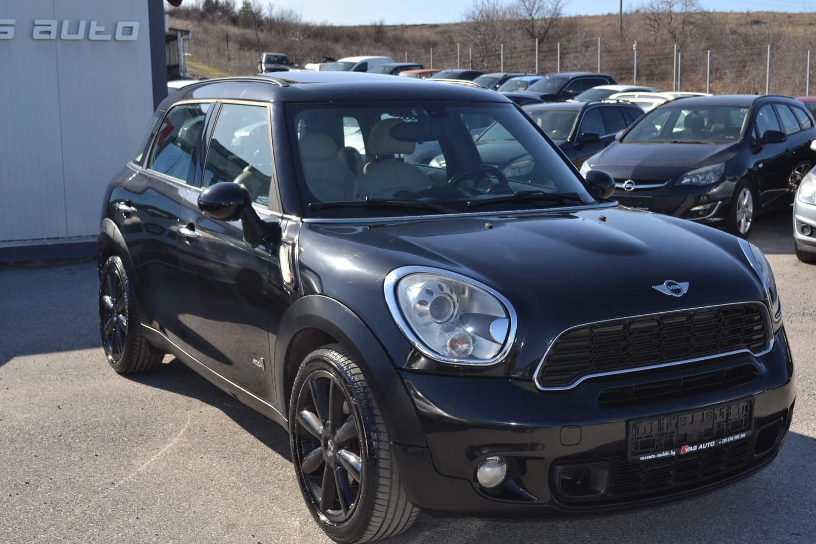 Mini Countryman 2.0SD-134000K.M, снимка 2 - Автомобили и джипове - 53797905