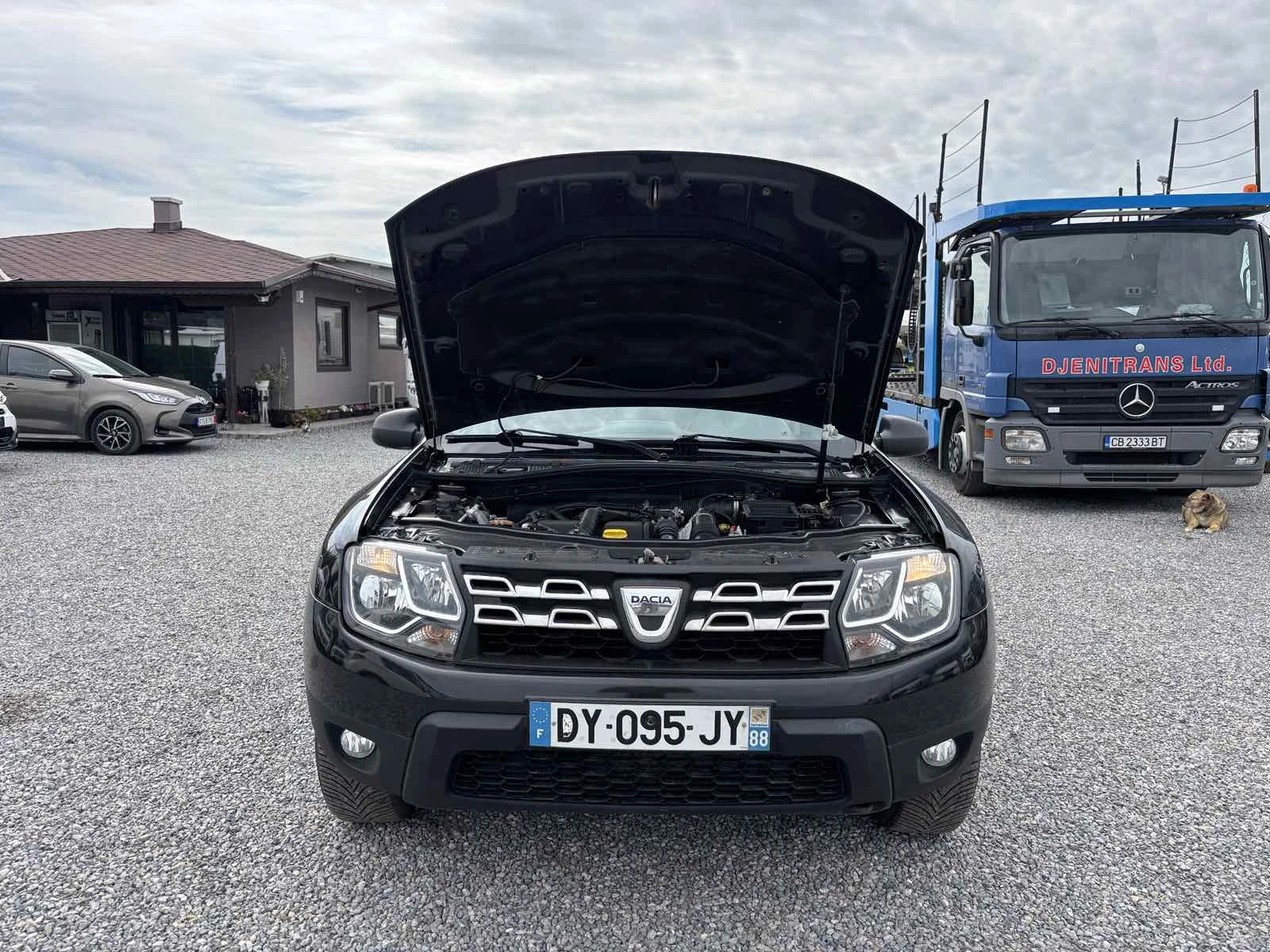 Dacia Duster 1.5, 4X4, Нов внос, снимка 17 - Автомобили и джипове - 54602682