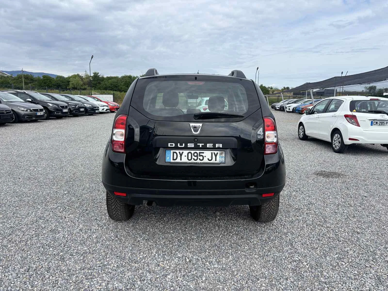 Dacia Duster 1.5, 4X4, Нов внос, снимка 6 - Автомобили и джипове - 54602682