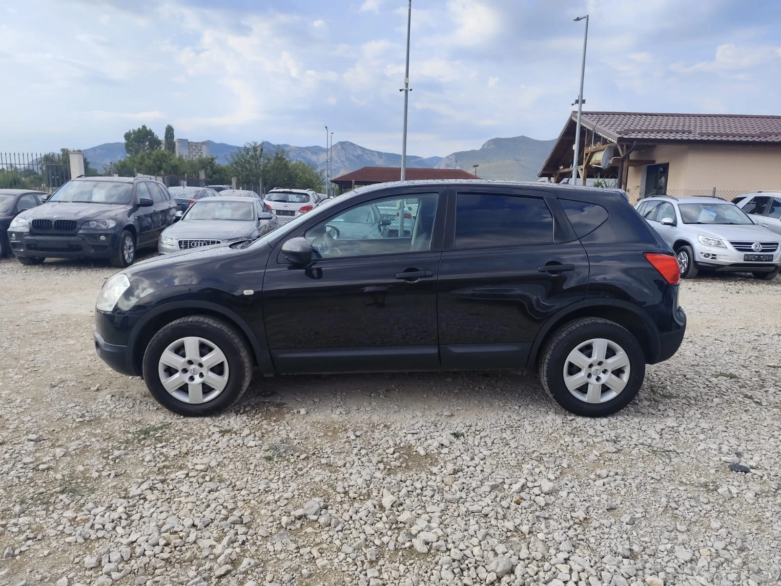 Nissan Qashqai 2.0 дизел Италия, снимка 8 - Автомобили и джипове - 55802649