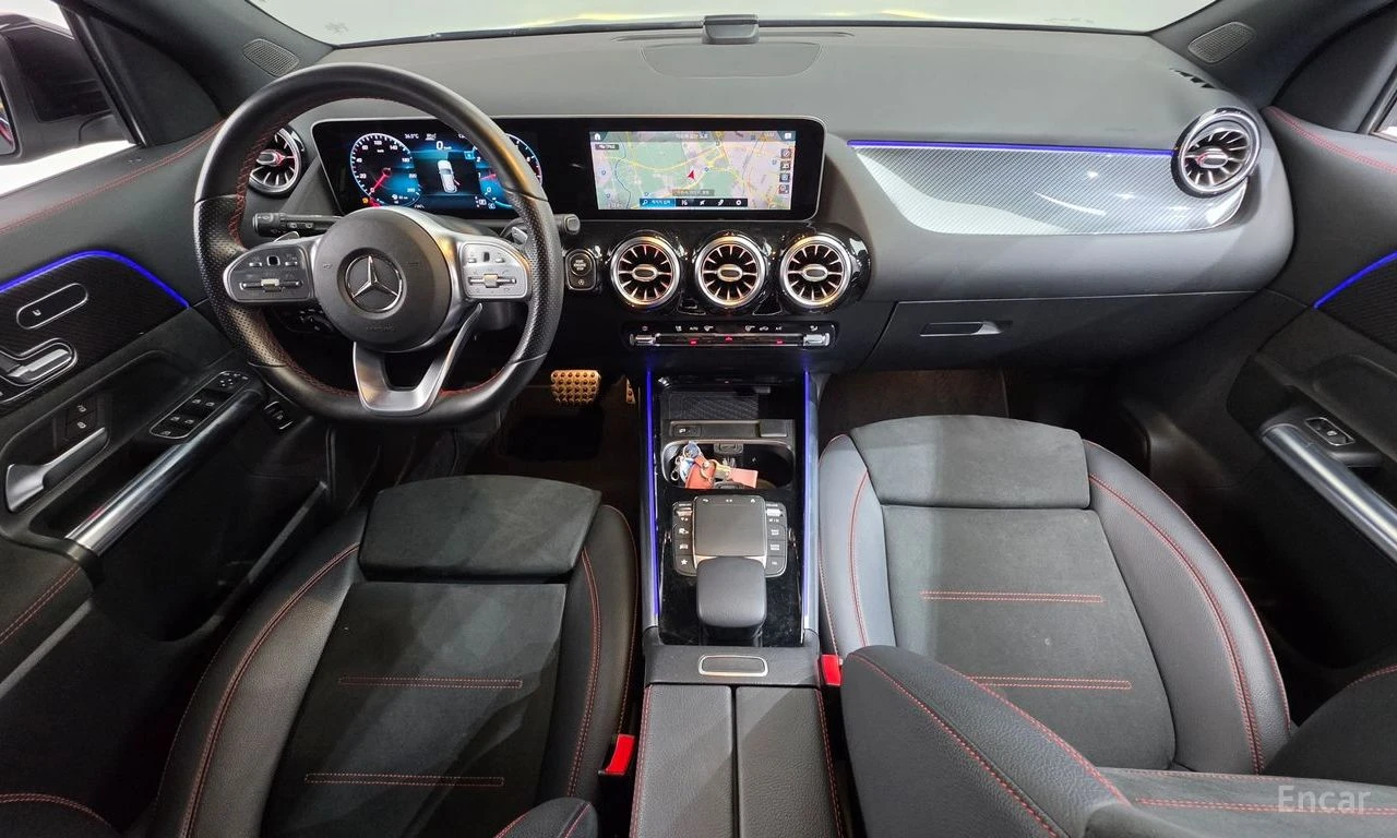 Mercedes-Benz GLA 250 AMG* LINE* 4MATIC* ДИСТРОНИК* ПОДГРЕВ* КАМЕРА* , снимка 7 - Автомобили и джипове - 56046072
