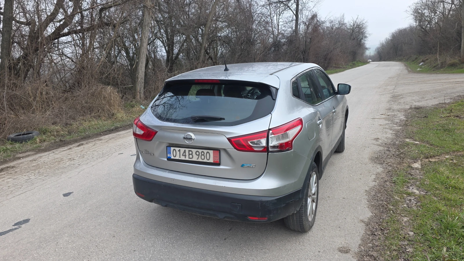 Nissan Qashqai 1.5dci, снимка 13 - Автомобили и джипове - 56728746