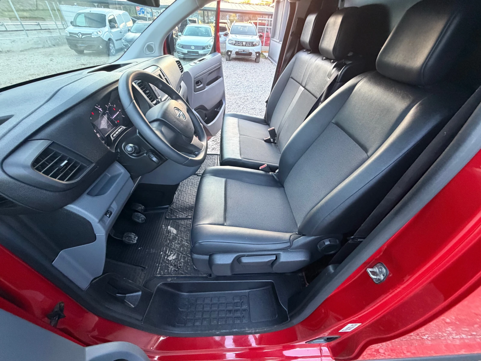 Peugeot Expert 2.0DIESEL* MAXI* 02.02.2020* EVRO6, снимка 13 - Бусове и автобуси - 54163106