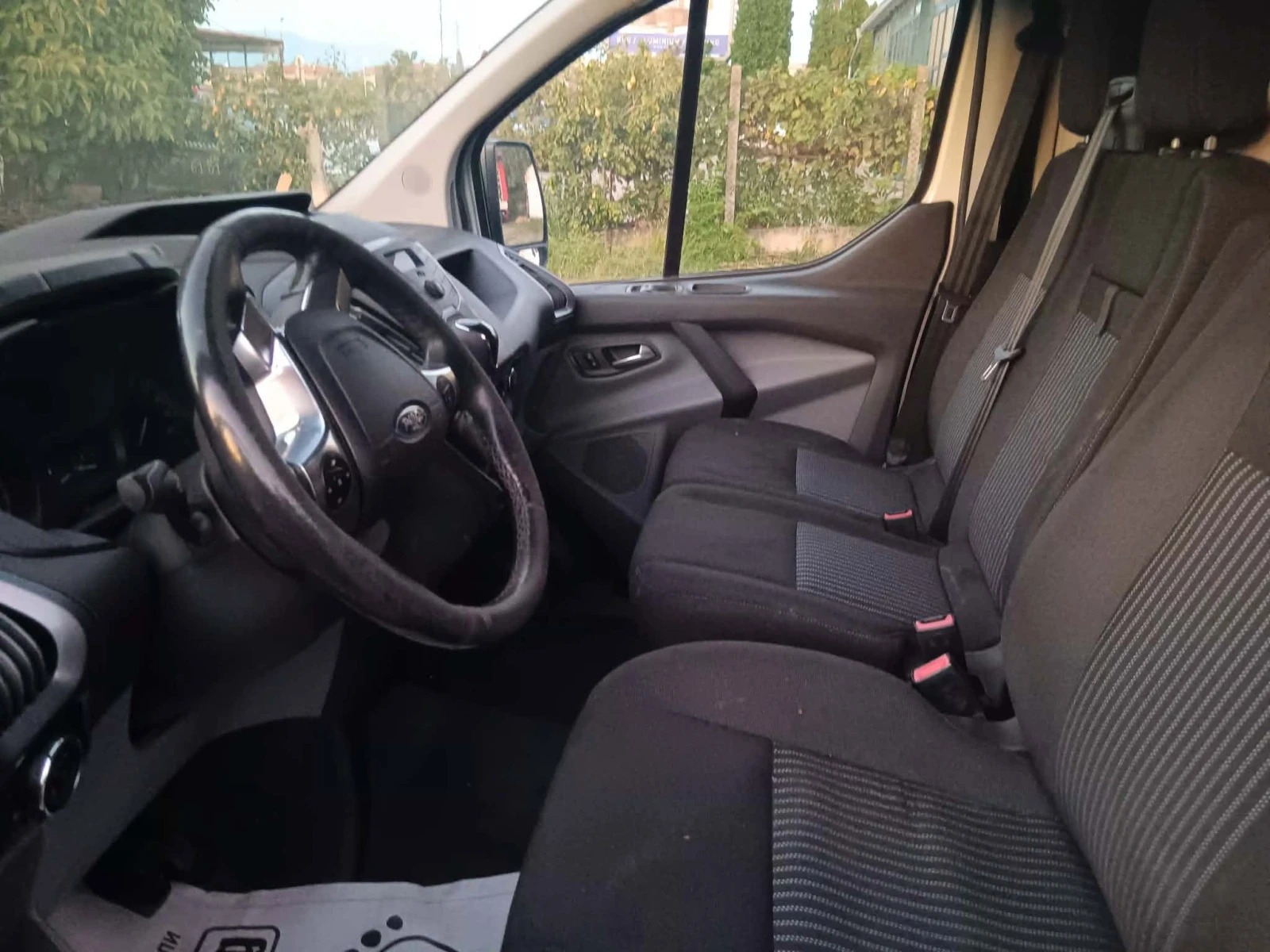 Ford Transit Custom 2.0, снимка 14 - Бусове и автобуси - 56081000