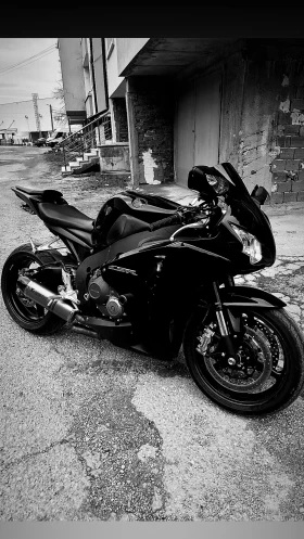 Honda Cbr CBR 1000 RR | Mobile.bg    13