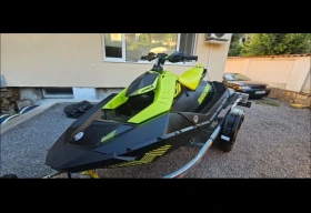 Джет Bombardier Sea Doo Spark Trixx 2023, снимка 4 - Воден транспорт - 47640695