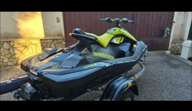 Джет Bombardier Sea Doo Spark Trixx 2023, снимка 7 - Воден транспорт - 47640695