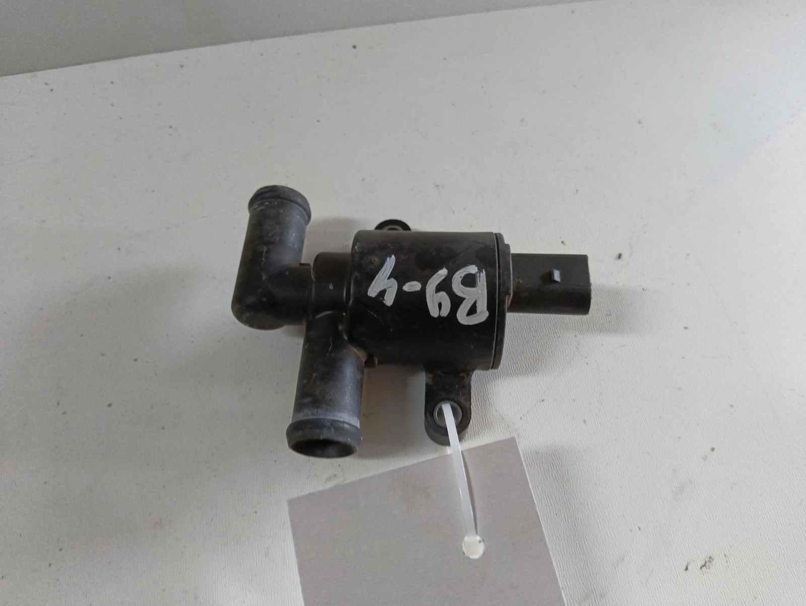 ел. водна помпа 2.0TFSI 4H0121671D Audi A4
