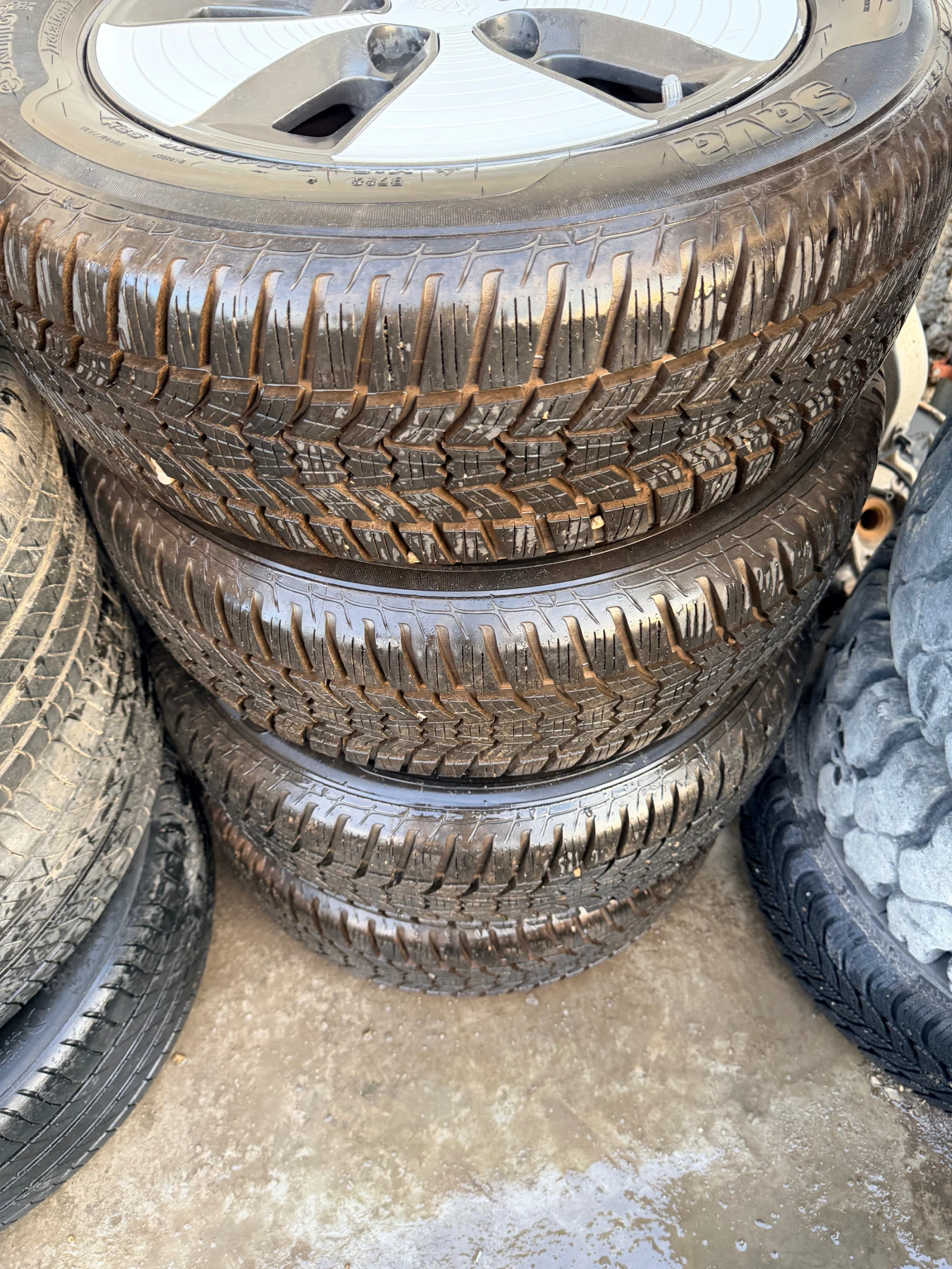 ���� � ������ 205/60R16 �� Kia Soul | Mobile.bg � ����������� 9